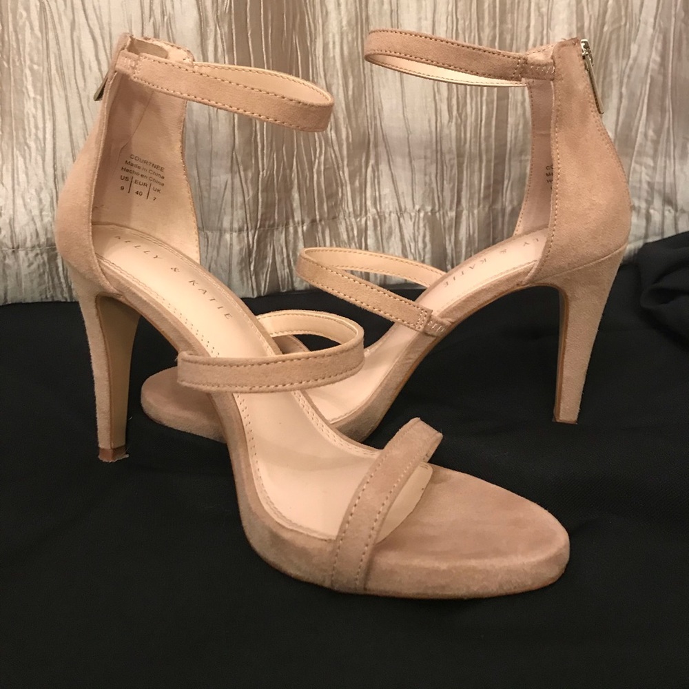 Women’s Nude Heels